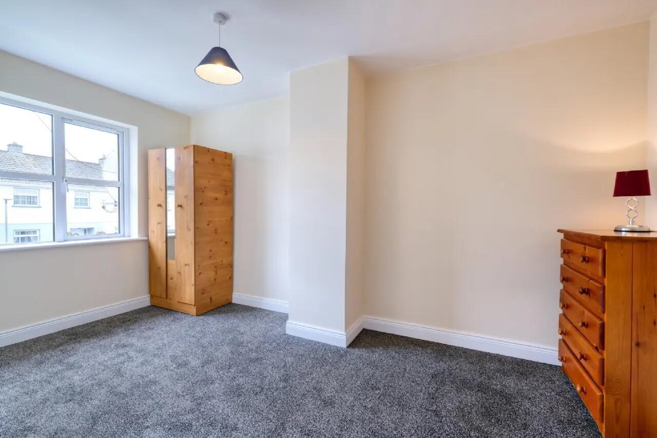 2 Camlin Mews 10 of 13