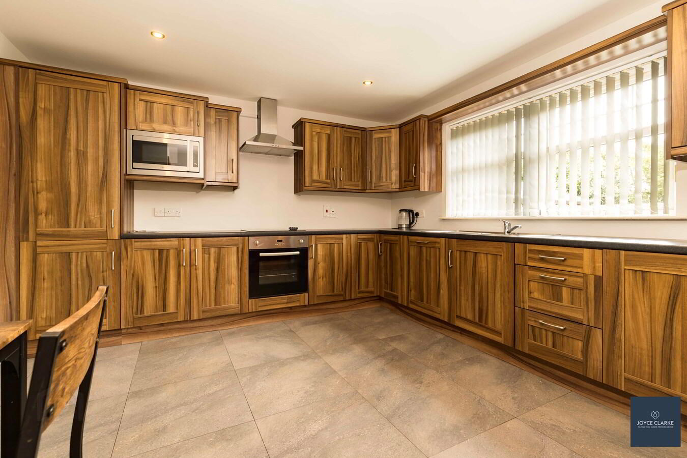 7 Beechfield Hall 15 of 41