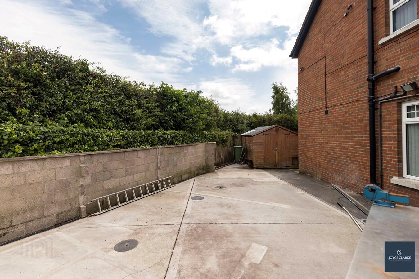 7 Beechfield Hall 38 of 41