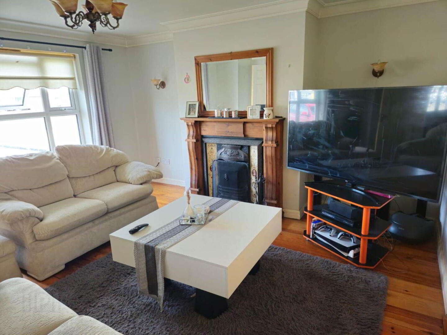 14 Elmwood 2 of 5
