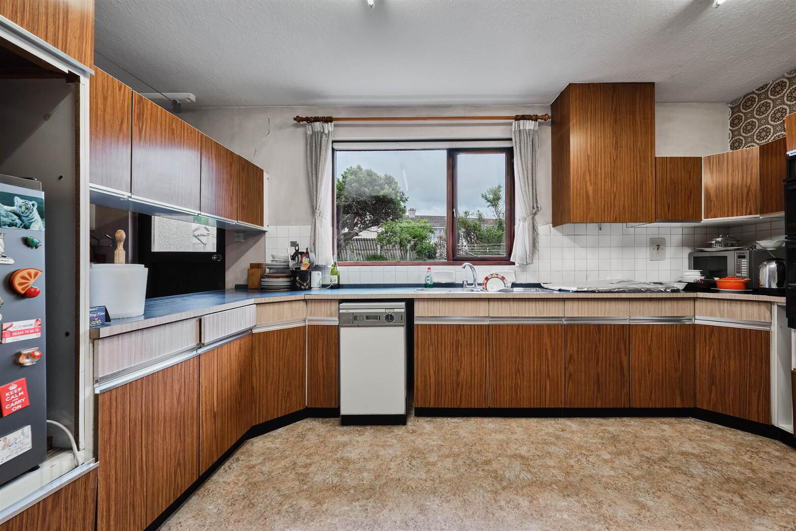 75 Strand Road 7 of 24