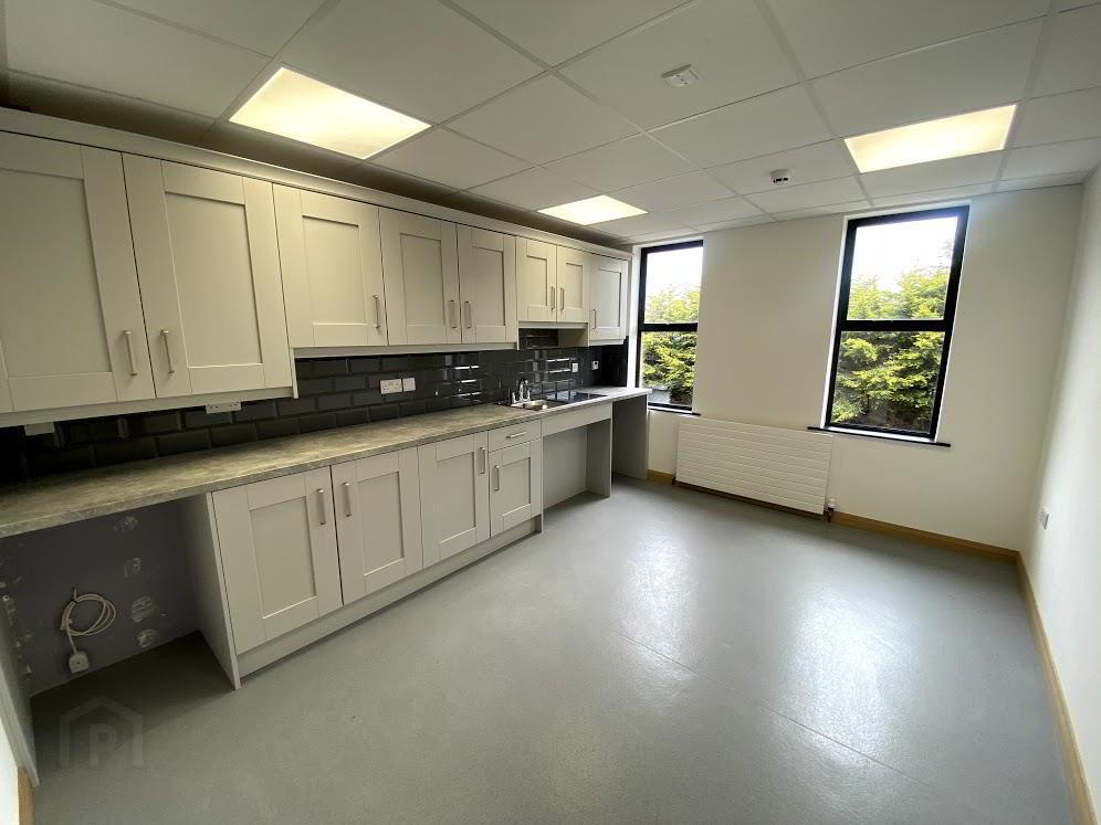 33 Dargan Road 5 of 6