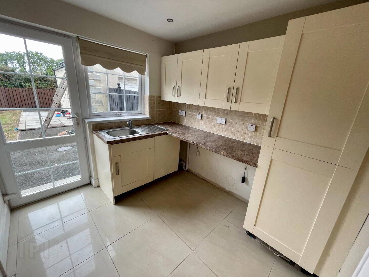 174b Saintfield Road 6 of 15