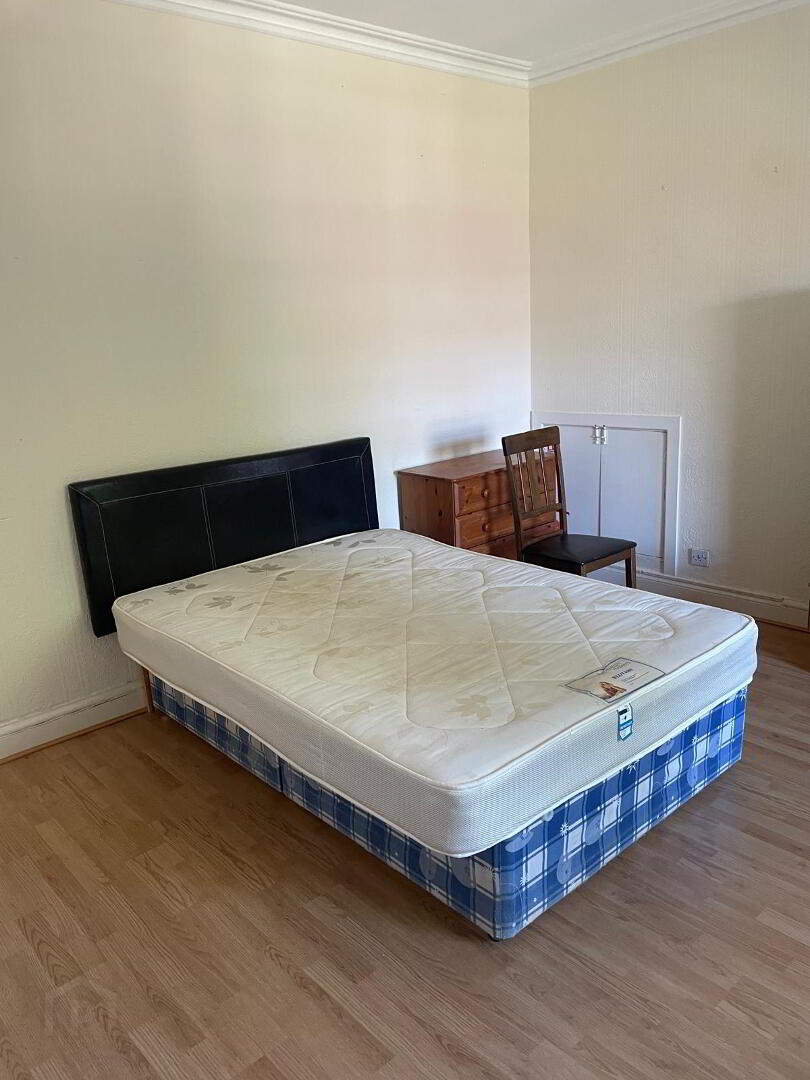 Flat 3, 21 Rugby Road 5 of 8