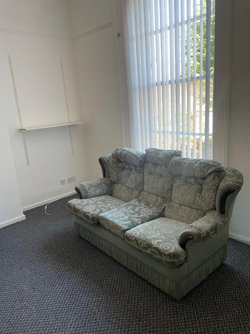 property description image
