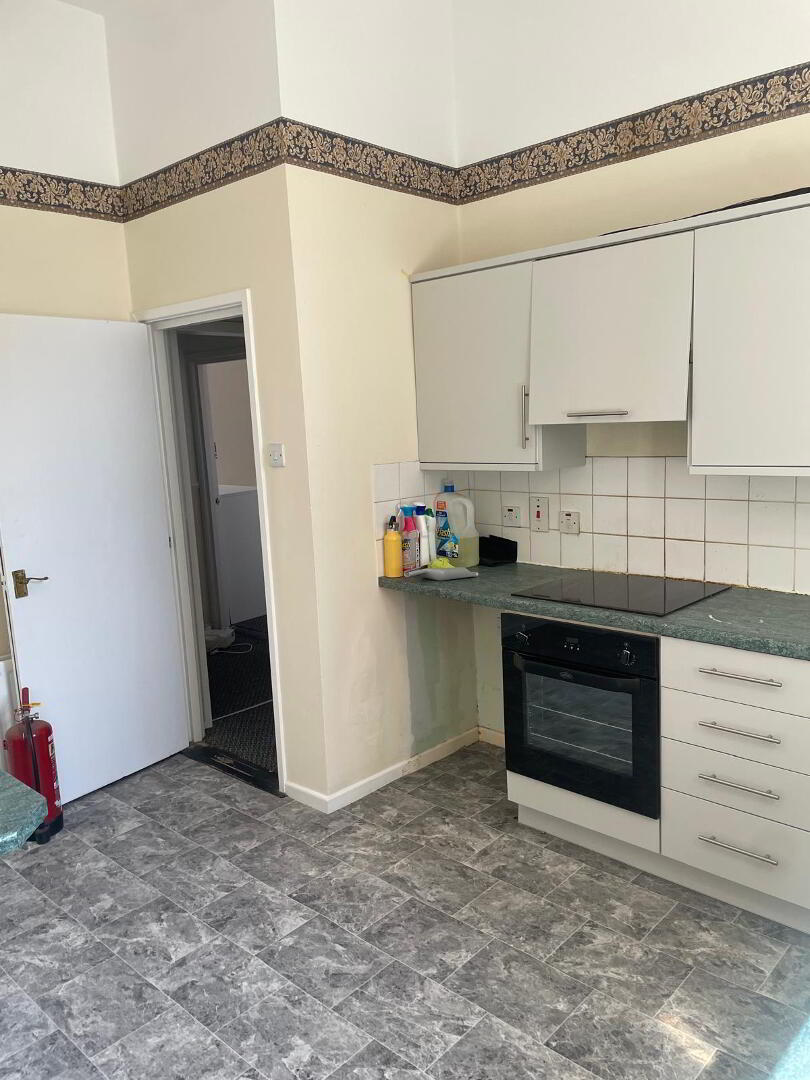 Unit F2, 21 Rugby Road 7 of 10