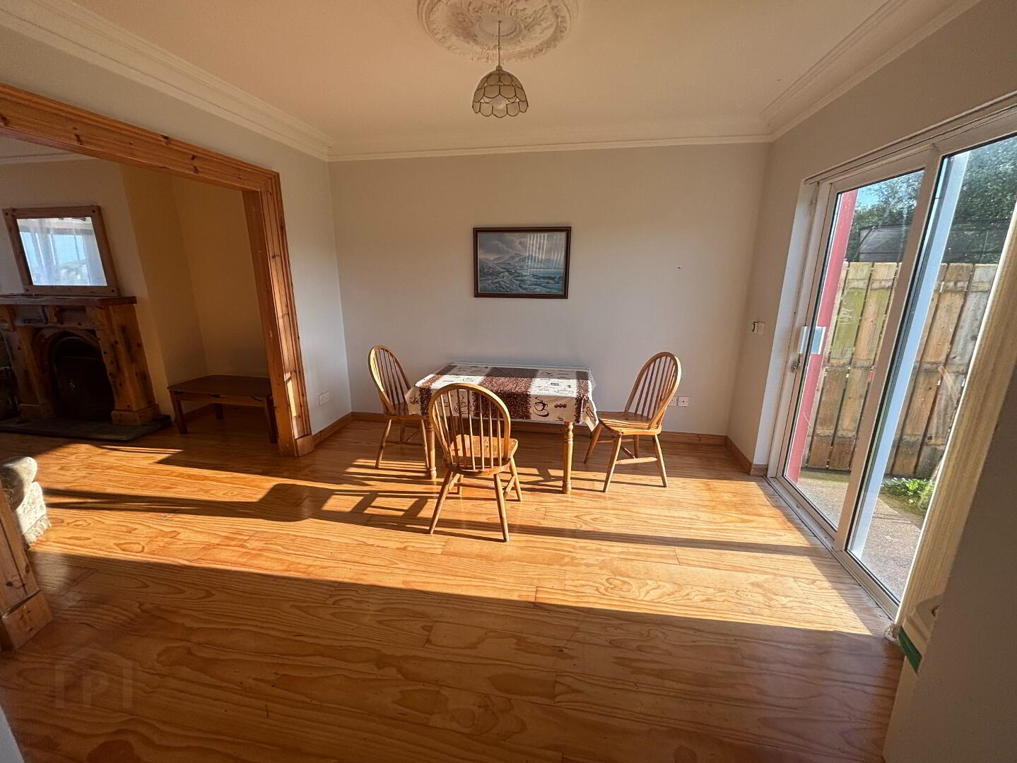 34 Doran Close 9 of 14