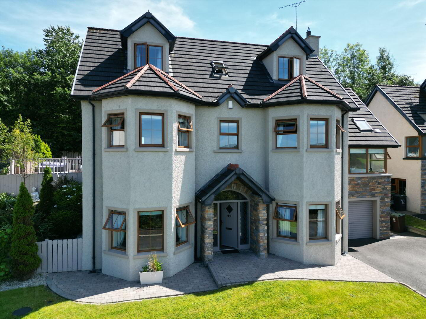 93 Victoria Gate 2 of 50