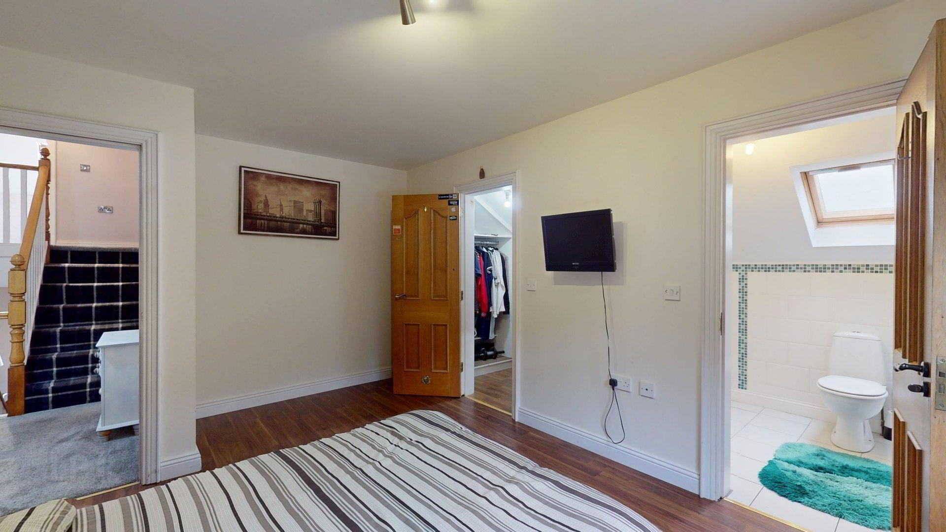 93 Victoria Gate 43 of 50