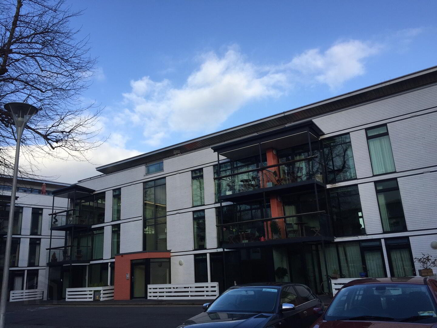 5c The Willow, Avenue 1 of 17