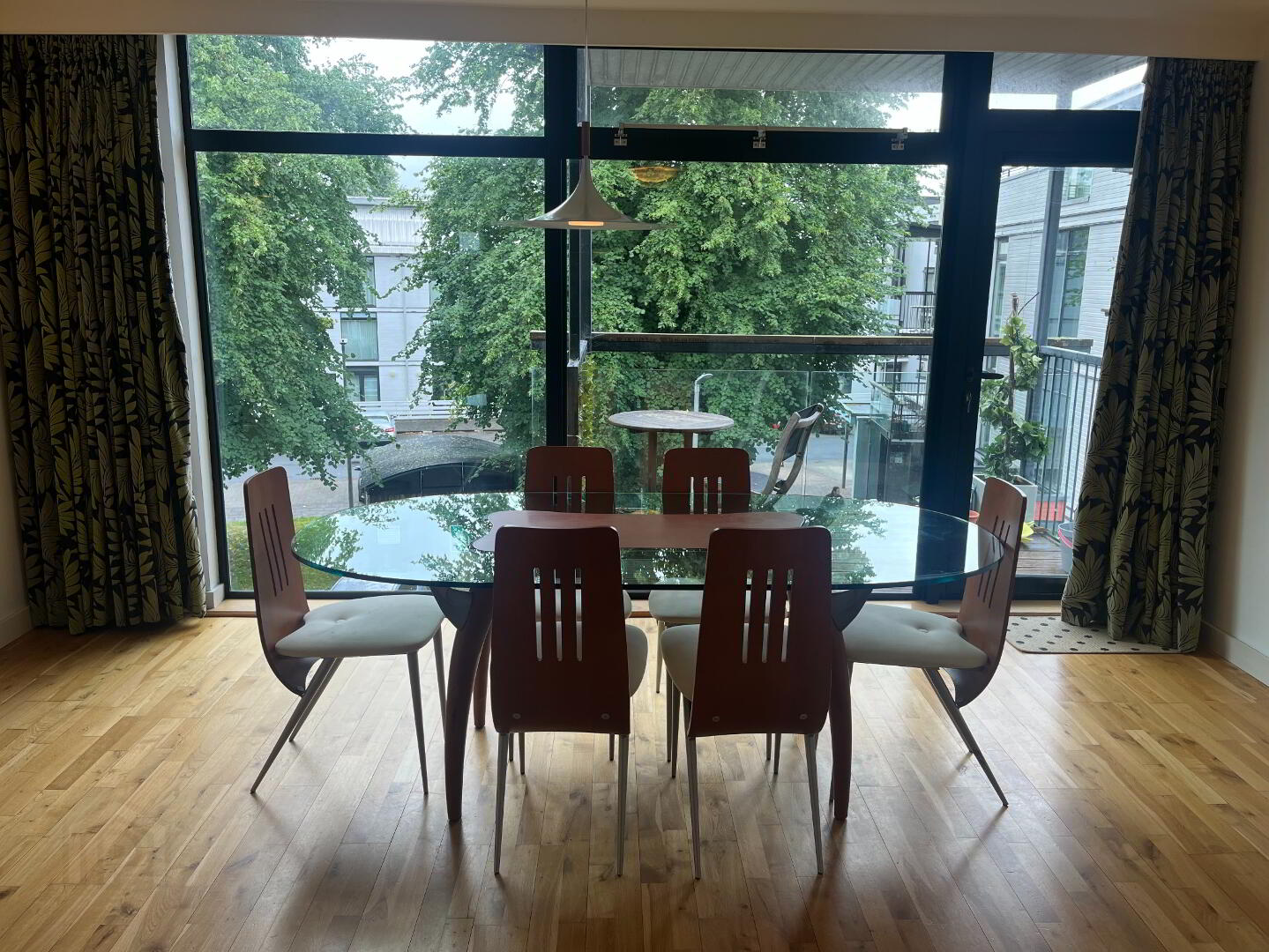 5c The Willow, Avenue 5 of 17