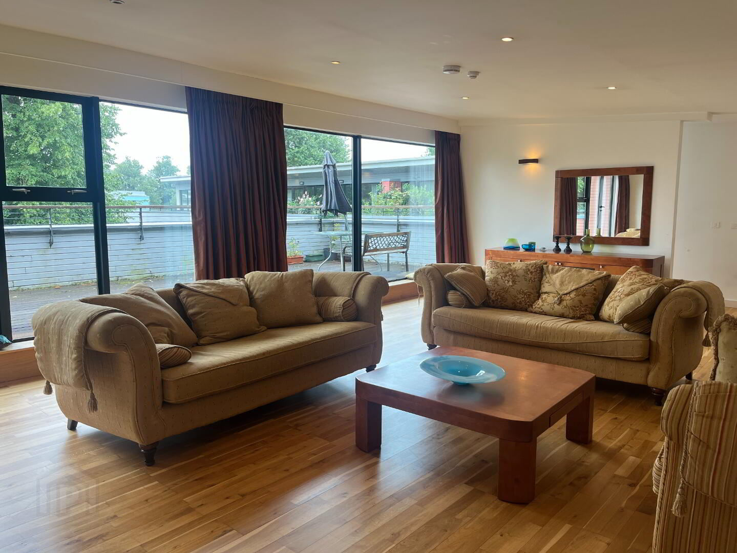 5c The Willow, Avenue 9 of 17