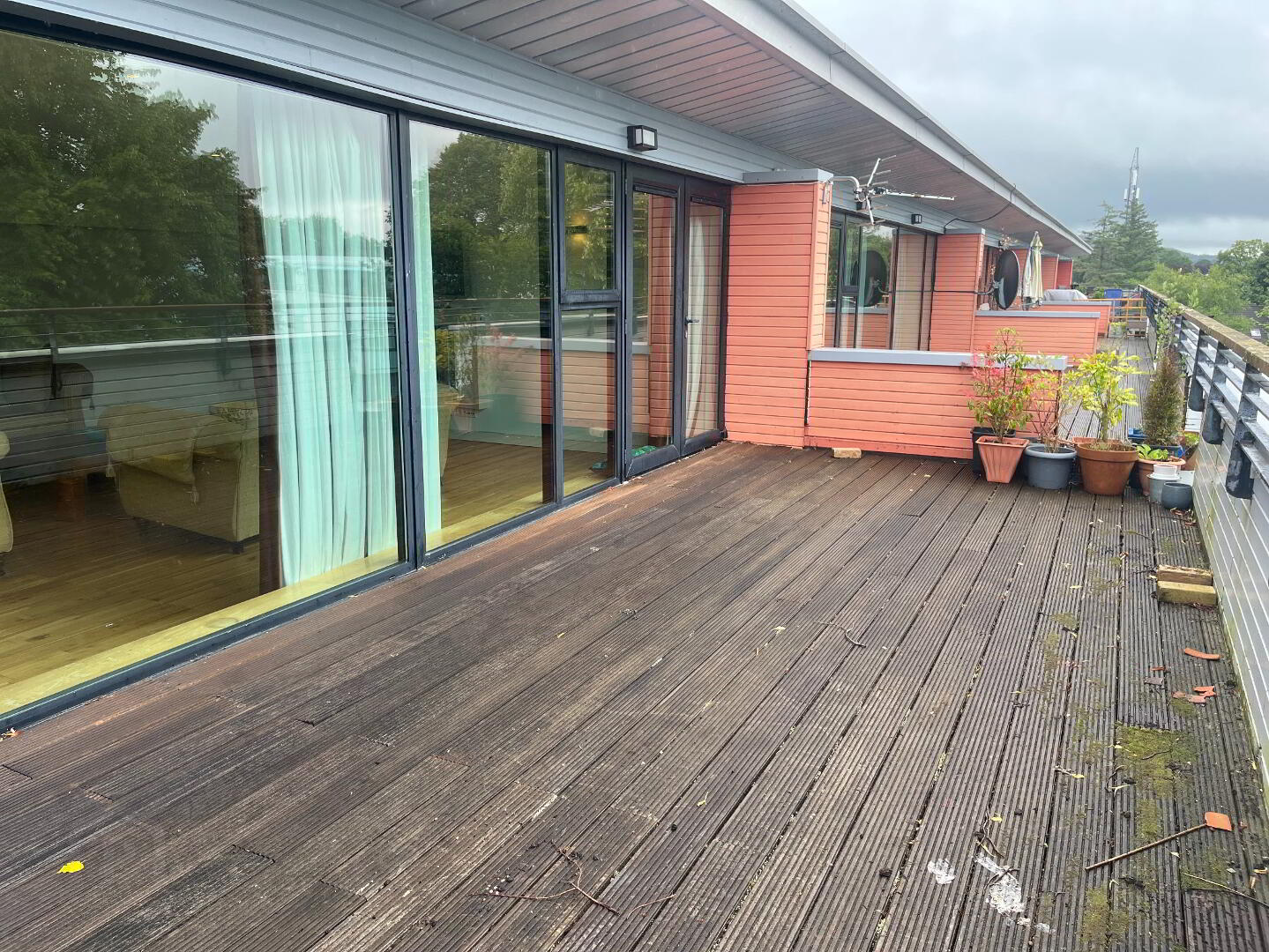 5c The Willow, Avenue 17 of 17