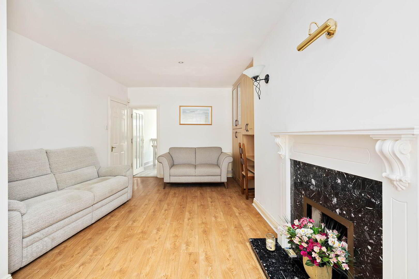 1 Sarsfield Terrace 5 of 18