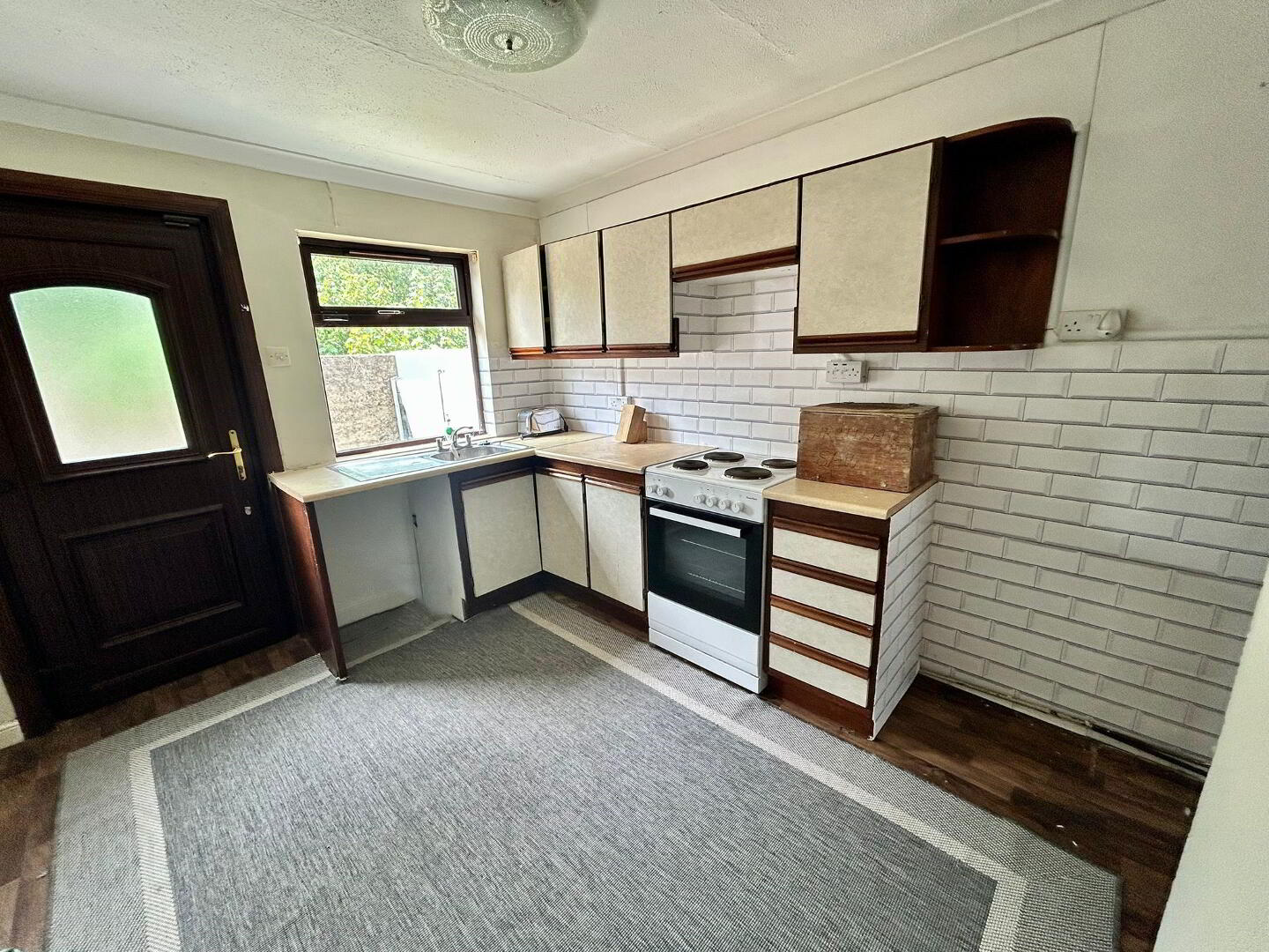 2 Rockmount Terrace 5 of 15