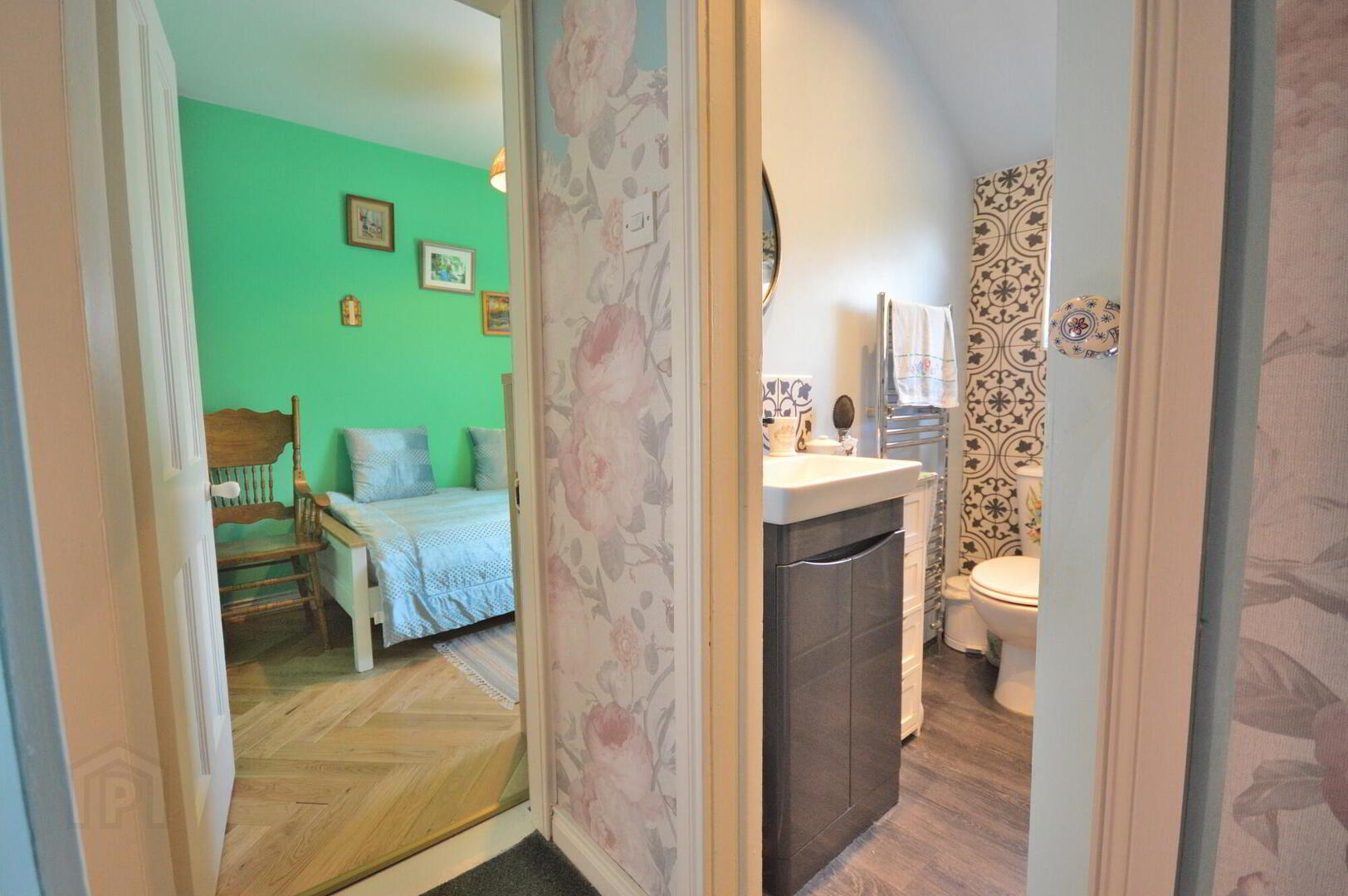 32 Meadowbank Avenue 9 of 21