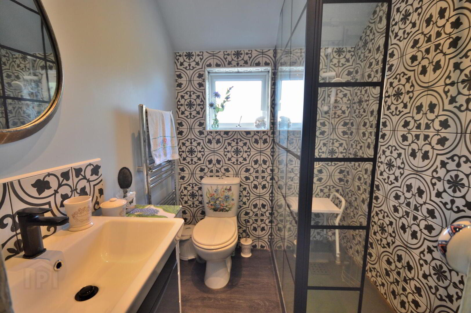 32 Meadowbank Avenue 10 of 21