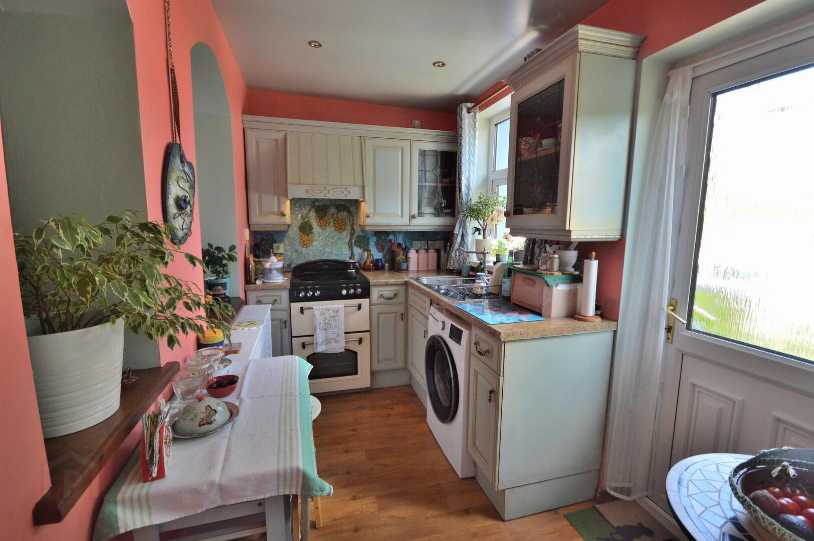 32 Meadowbank Avenue 7 of 21