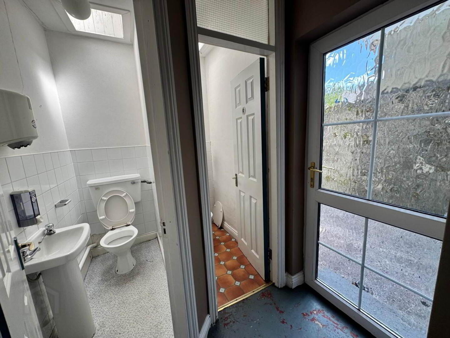 Commercial Unit Previously Used Church Street 5 of 6