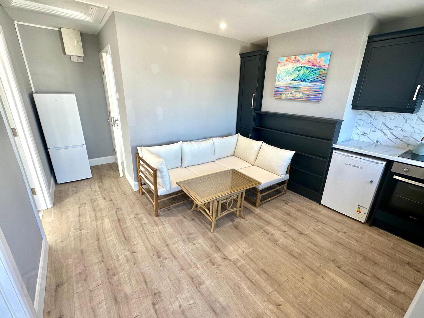 Apartment 3 Beach Apartments 3 of 12