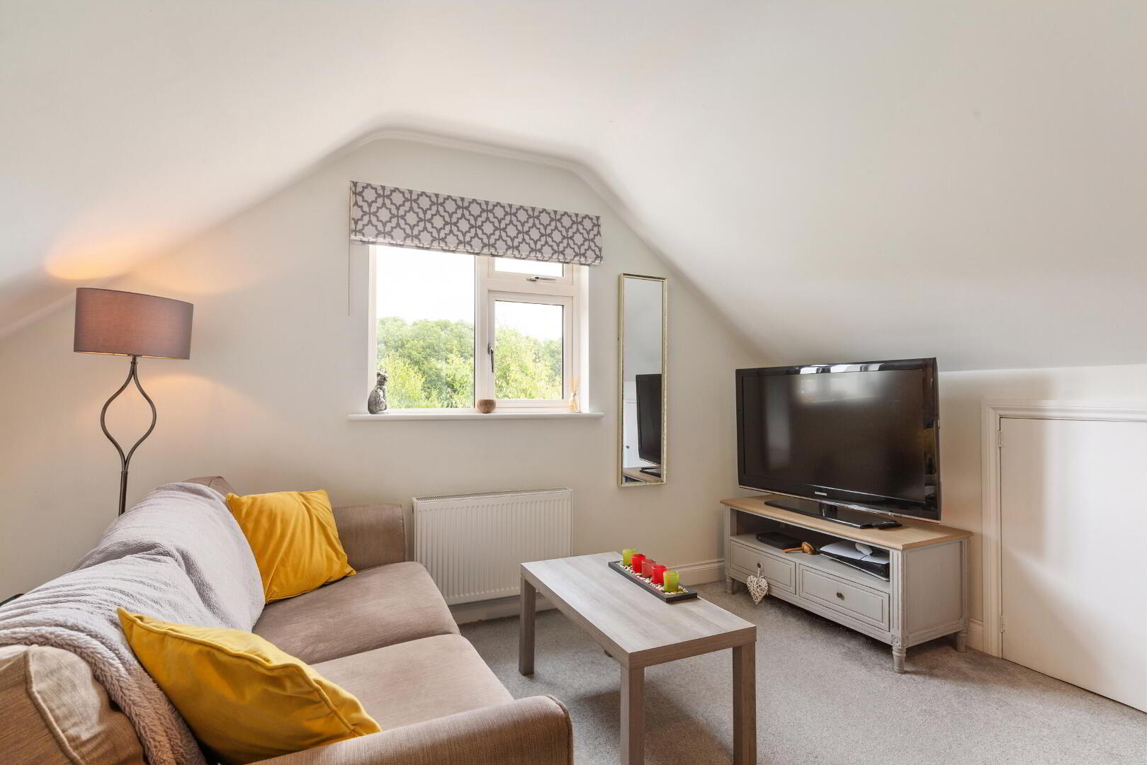 6 Enniskerry Road 8 of 19