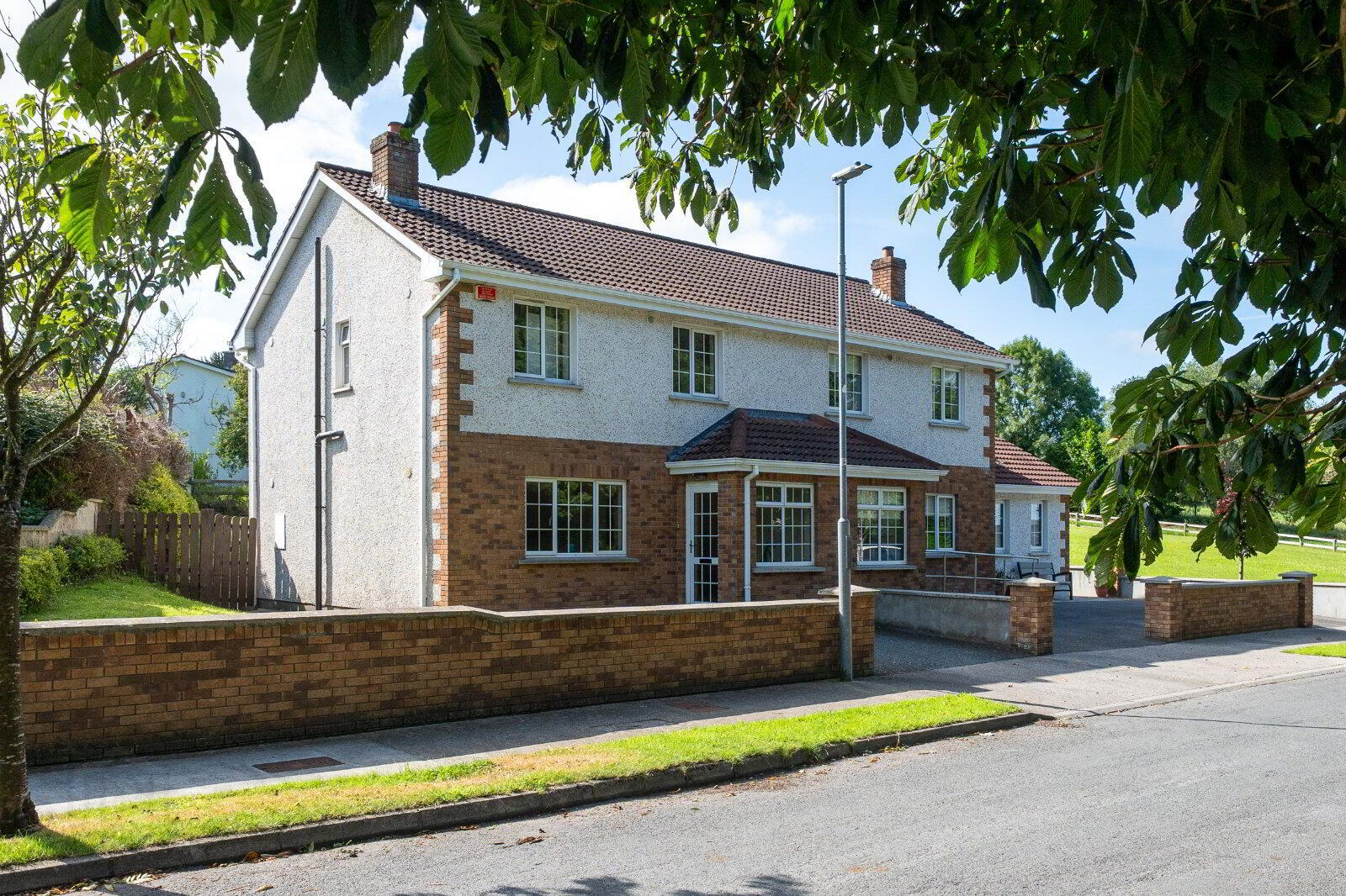 property description image