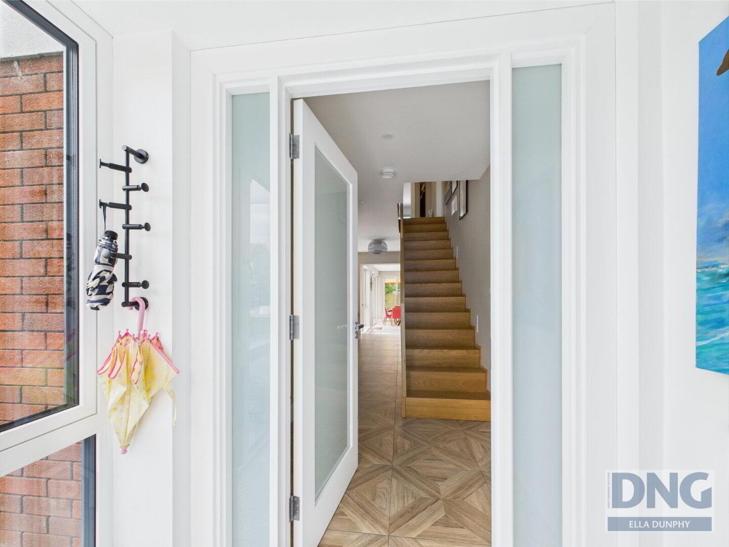 6 Meadow Hill 2 of 32