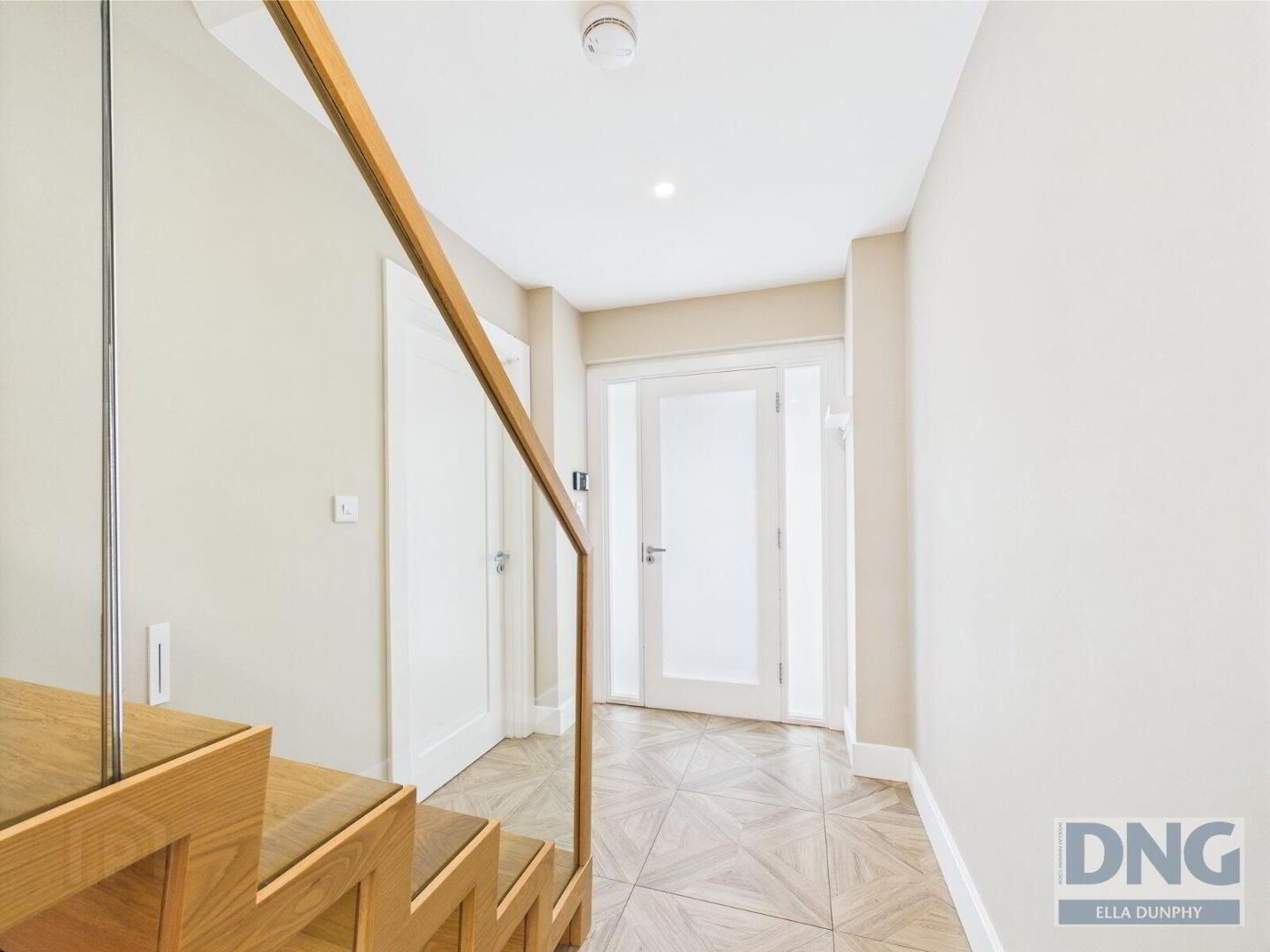 6 Meadow Hill 4 of 32