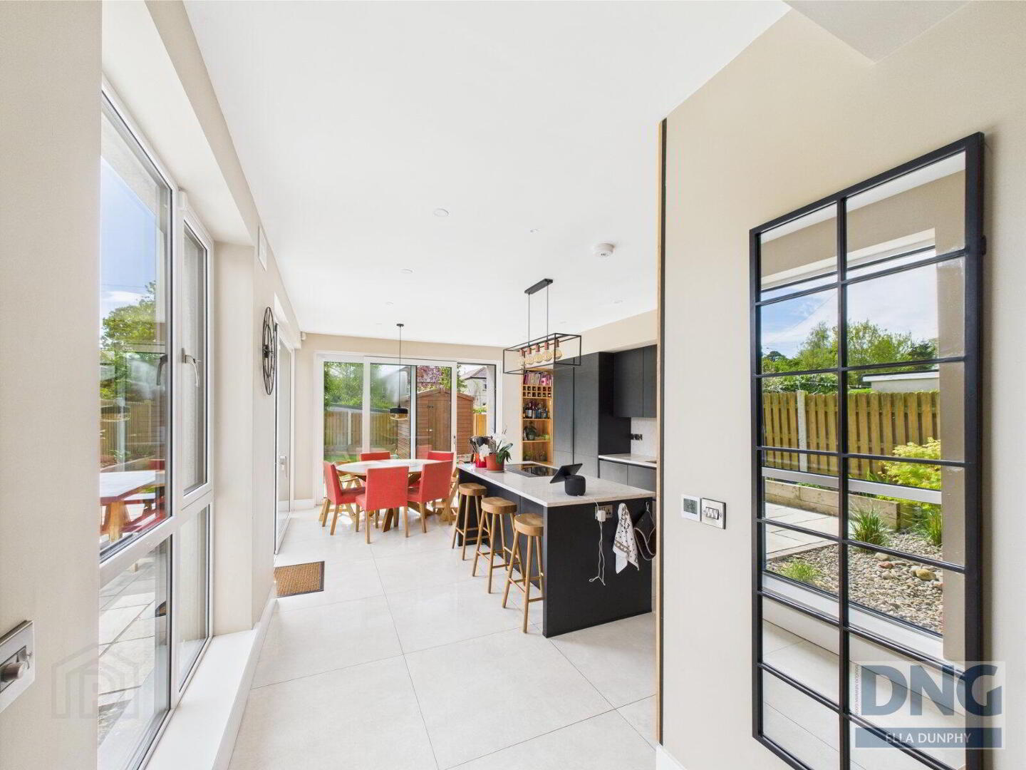 6 Meadow Hill 9 of 32