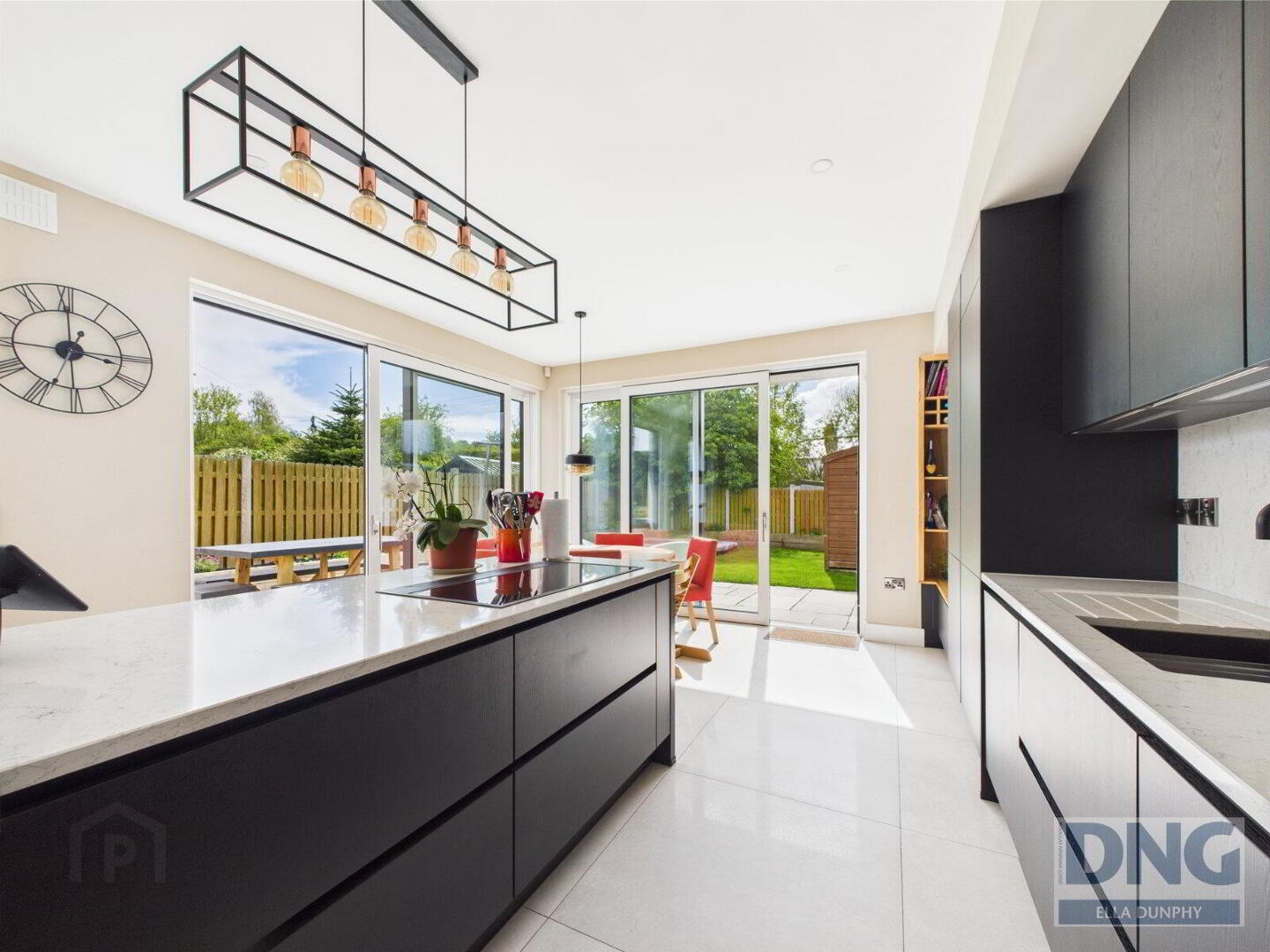 6 Meadow Hill 13 of 32