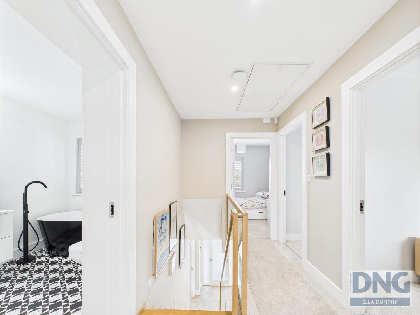 6 Meadow Hill 16 of 32
