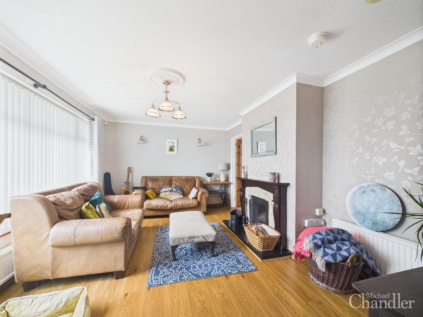 75 Ivanhoe Avenue 3 of 19