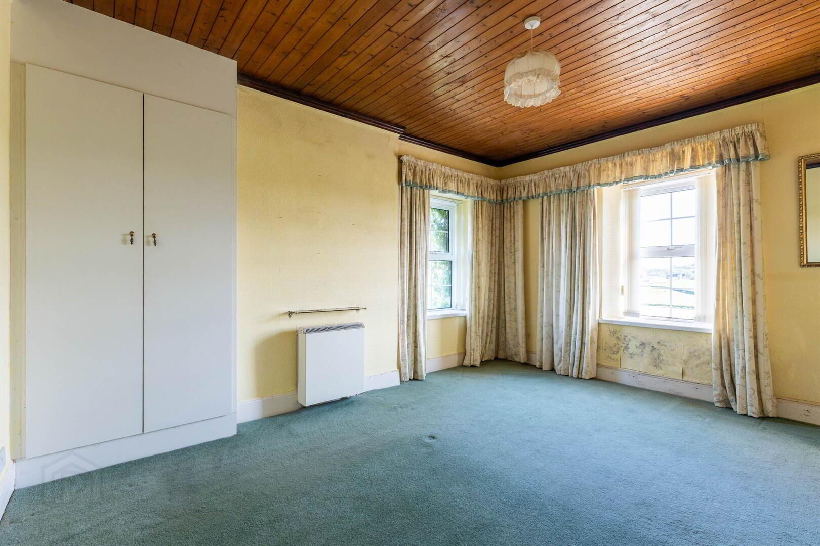 25 Hillhead Road 16 of 28