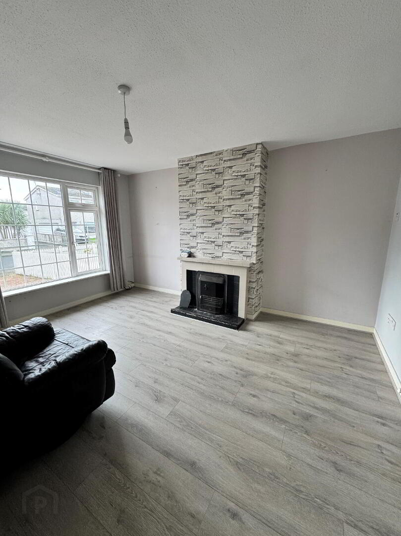 77 Highfield 5 of 11