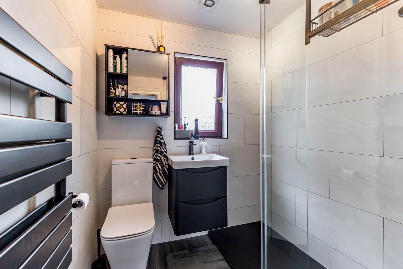 48 Hornbeam Road 17 of 22