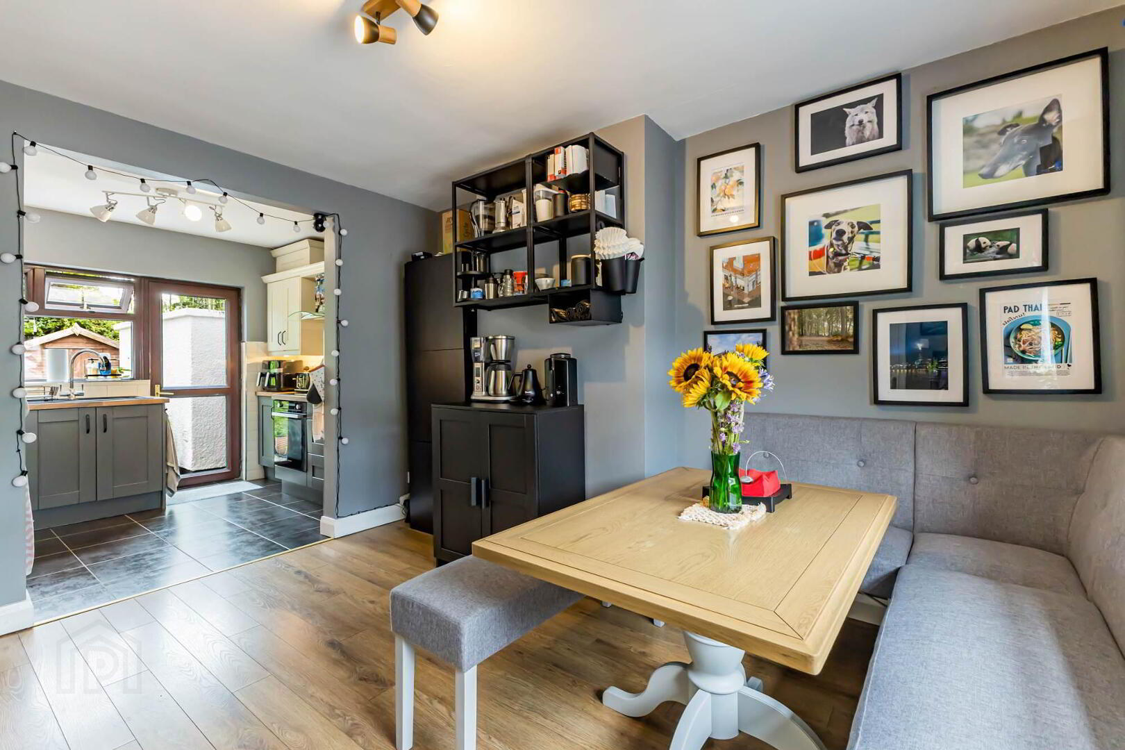 48 Hornbeam Road 8 of 22
