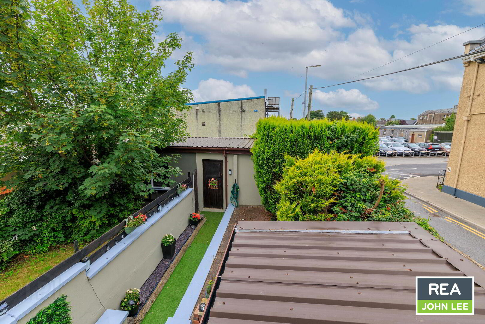 Elmville, 12a Elm Park 22 of 30