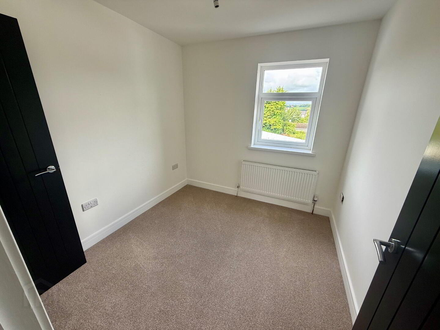 17a Foyle Crescent 10 of 19