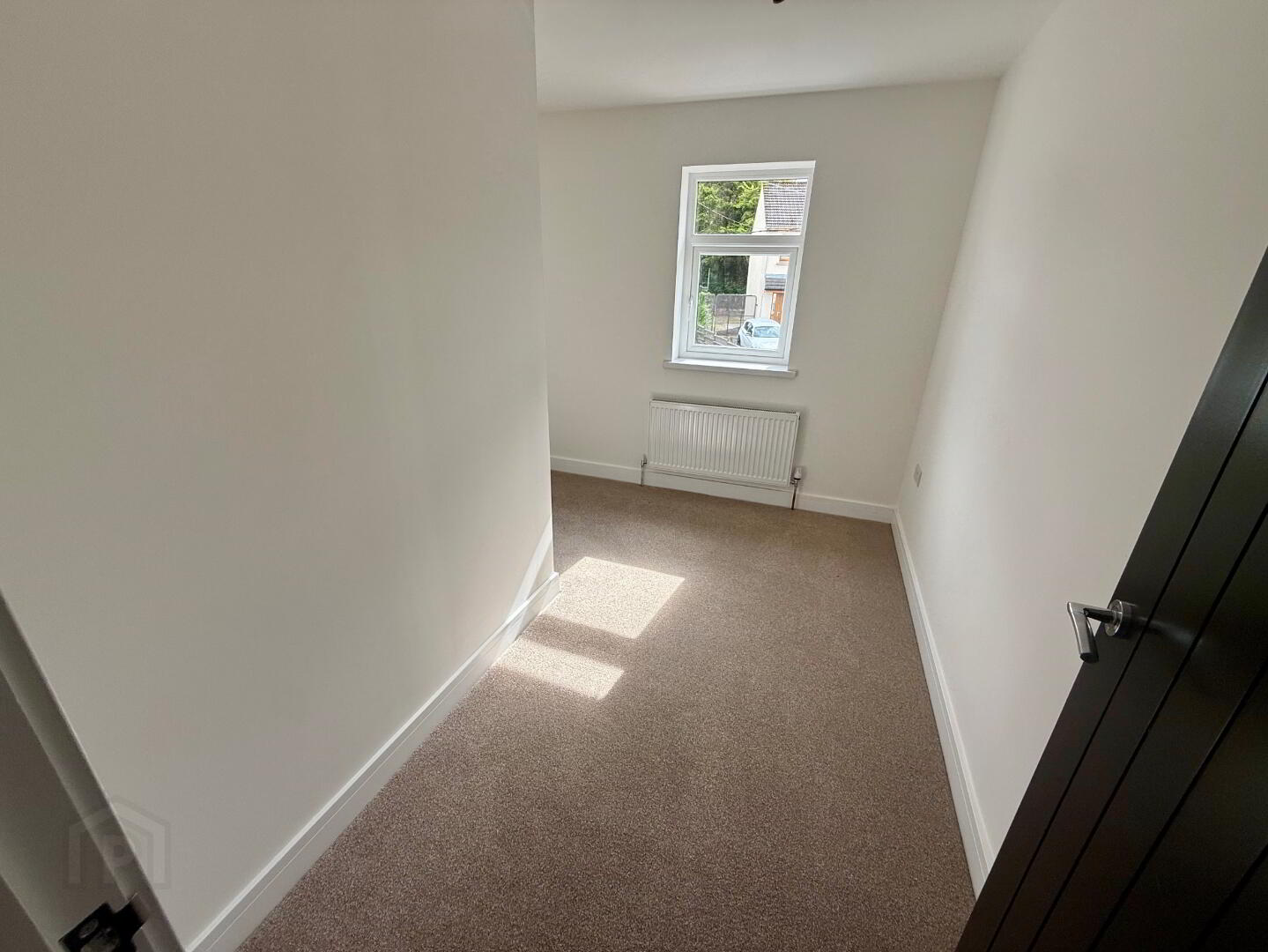 17a Foyle Crescent 15 of 19