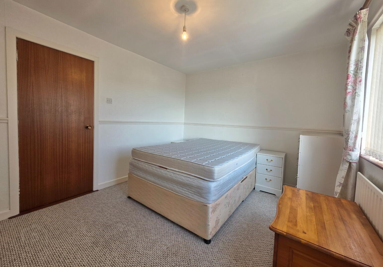 27 Leyland Road 9 of 17