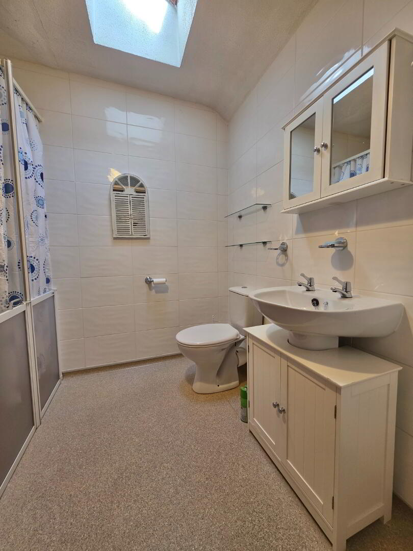 27 Leyland Road 14 of 17