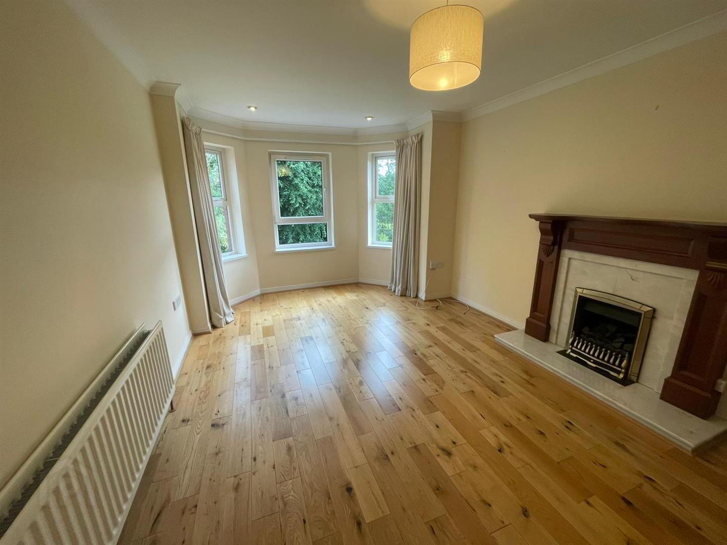 property description image