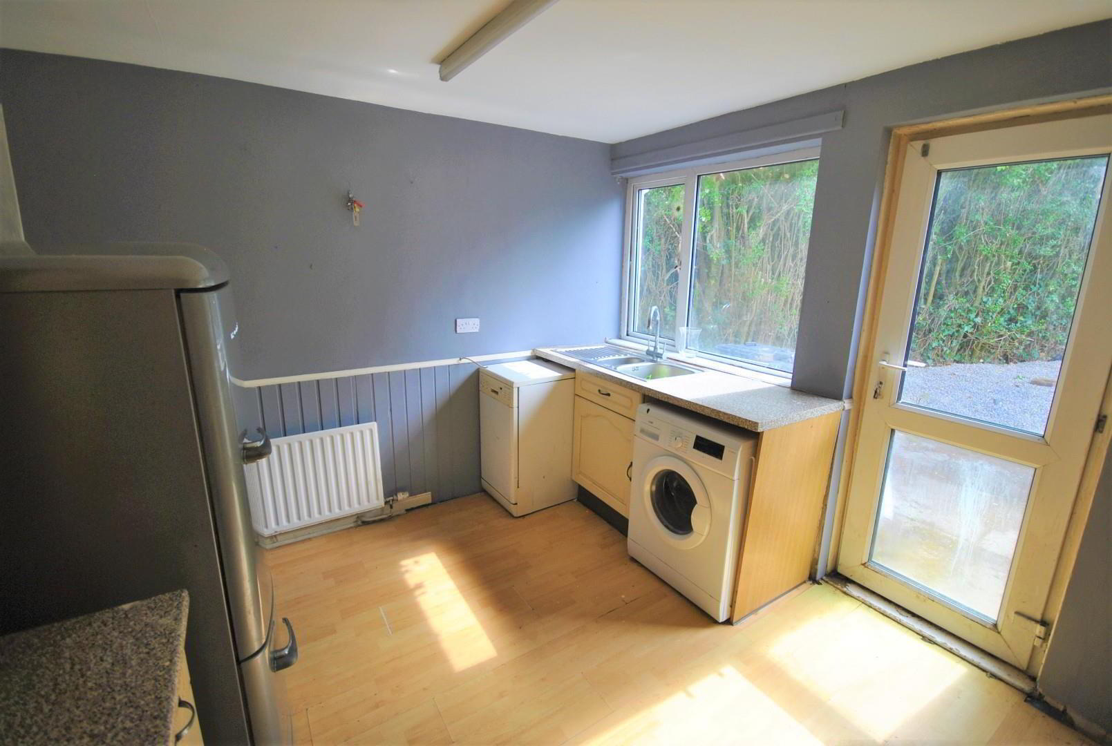 10 Castle Lane 6 of 13