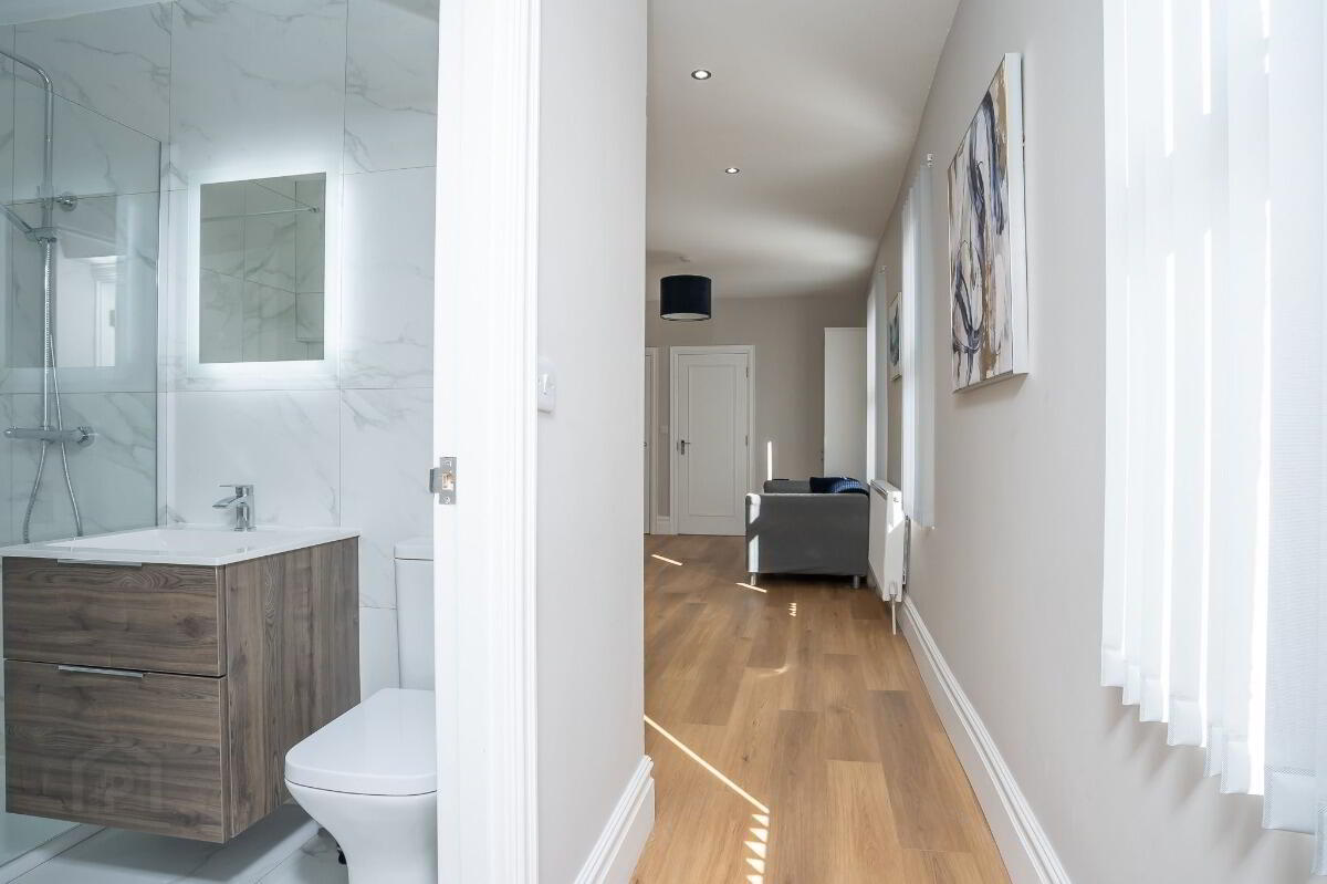 Apt 2, 19 Camden Street 1 of 6