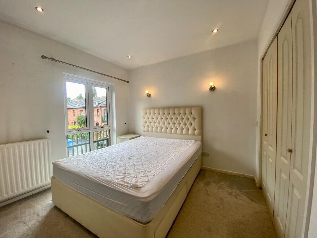 17 Balmoral Mews 6 of 9