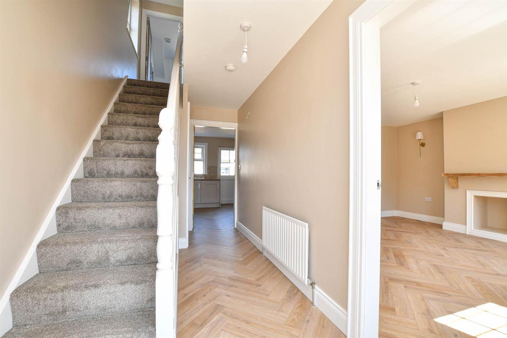 property description image