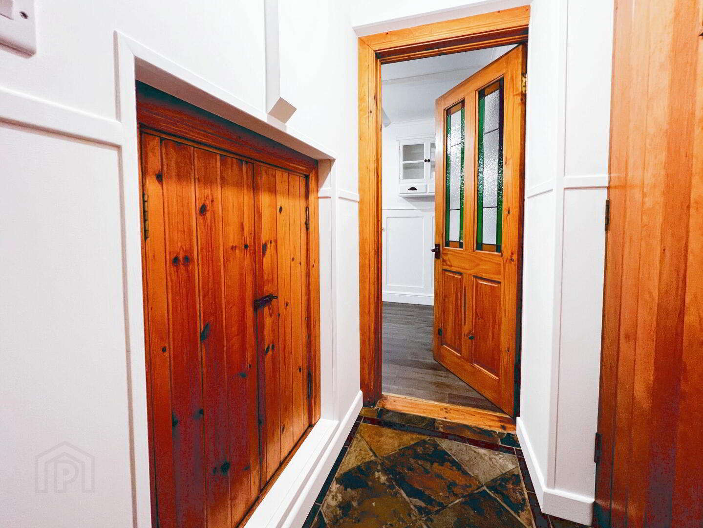 Hazelwood Cottage 9 of 44