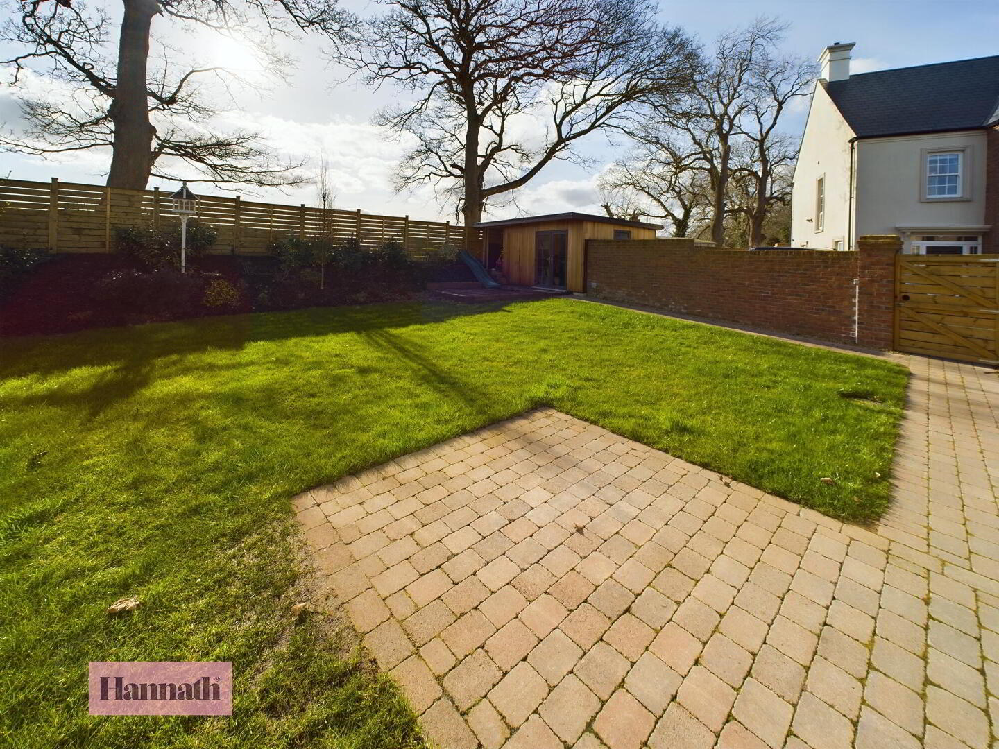 10 Deanery View 18 of 20