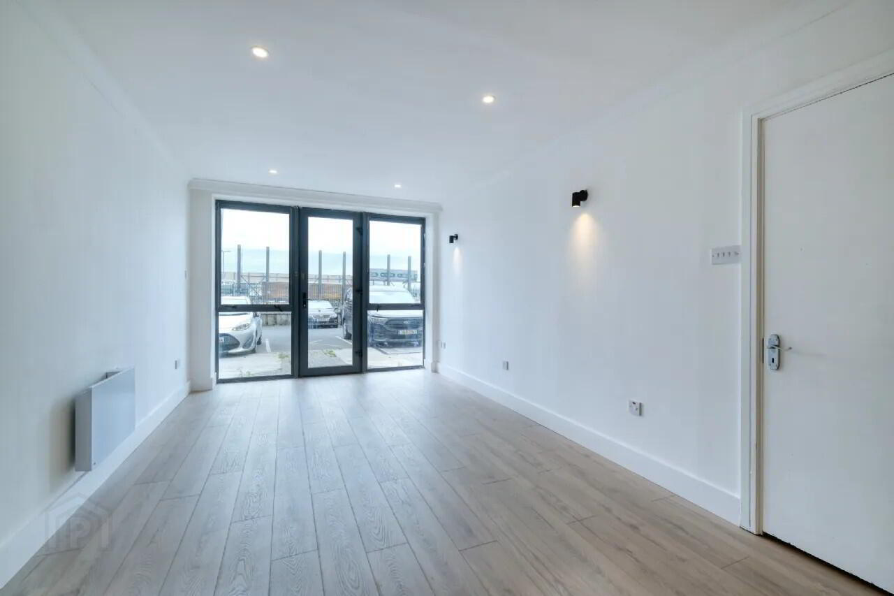 5 Harbour Point 6 of 18
