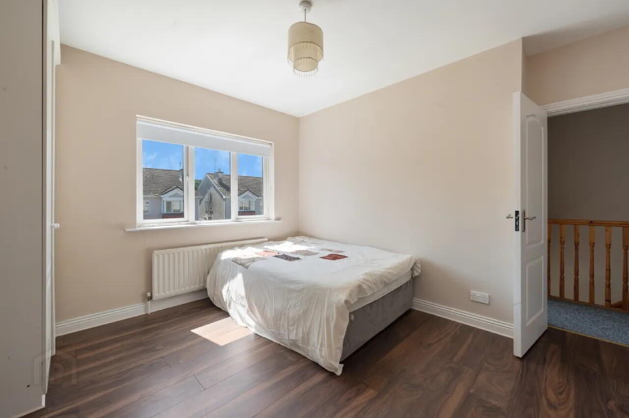 15 Blackthorn Way 9 of 12